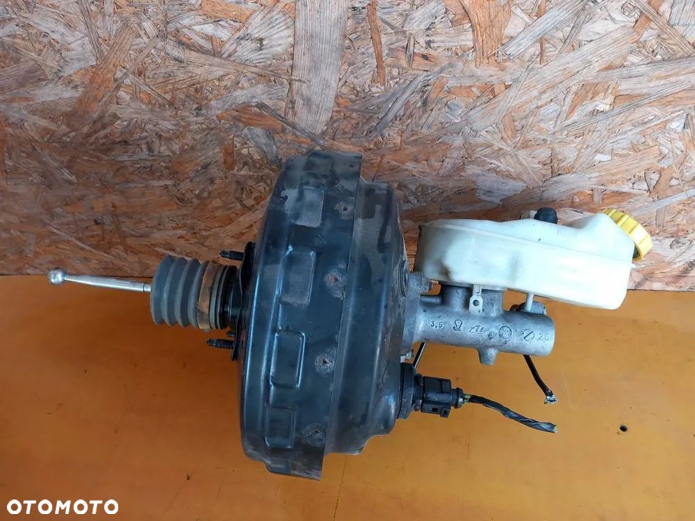 serwo pompa hamulcowa vw transporter caravelle multivan t5 7h0612101h - 2