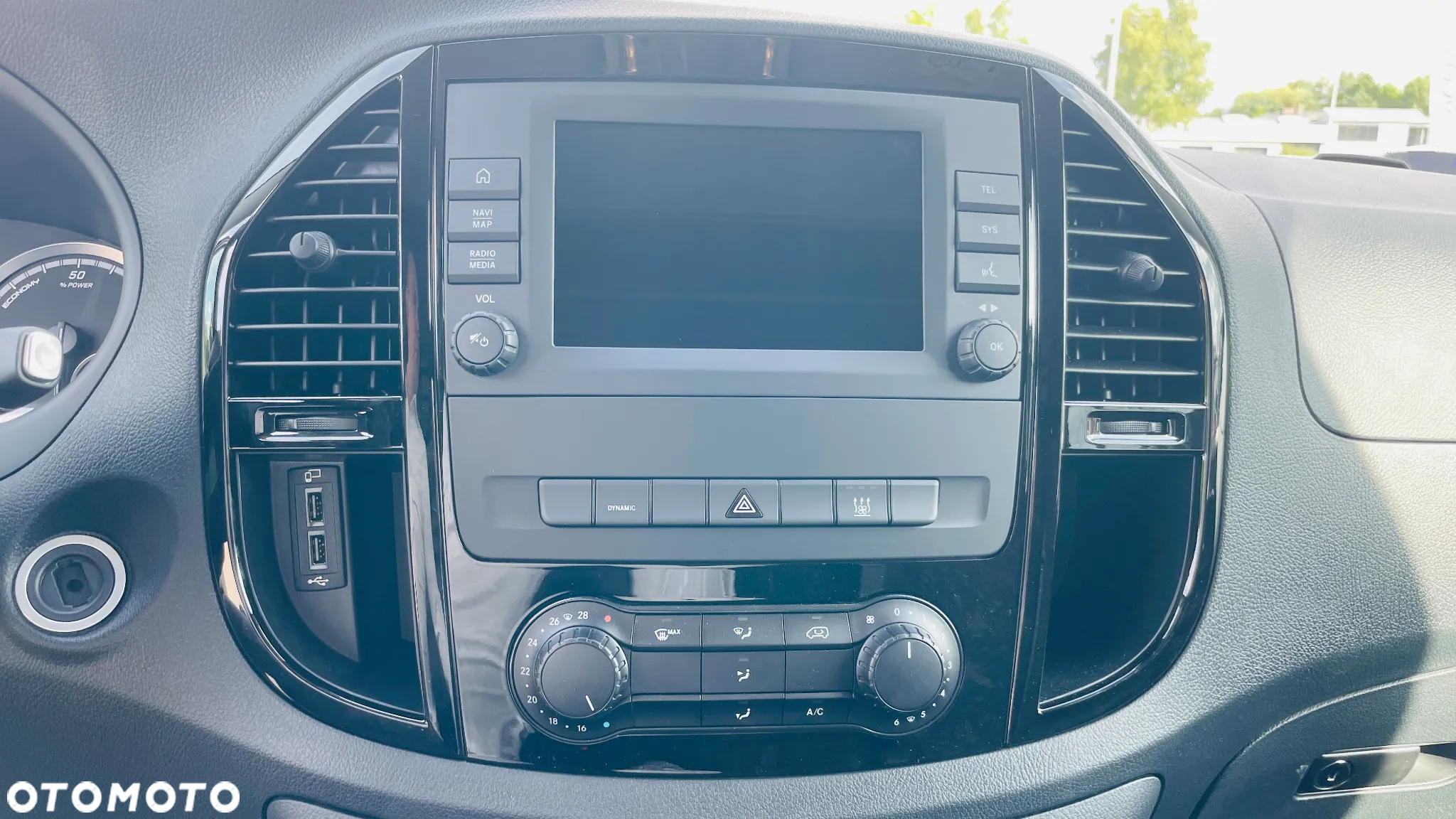 Mercedes-Benz Vito - 15