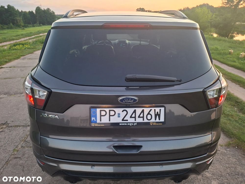 Ford Kuga 2.0 TDCi 2x4 ST-Line - 8