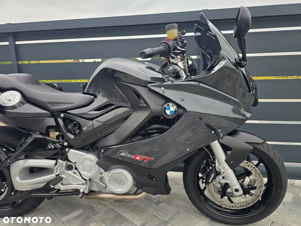 BMW F - 11