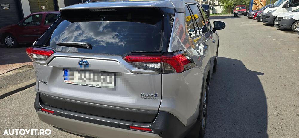 Toyota RAV4 - 7