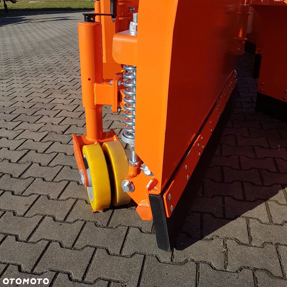 Metal-Technik Pług składany TYTAN - 9