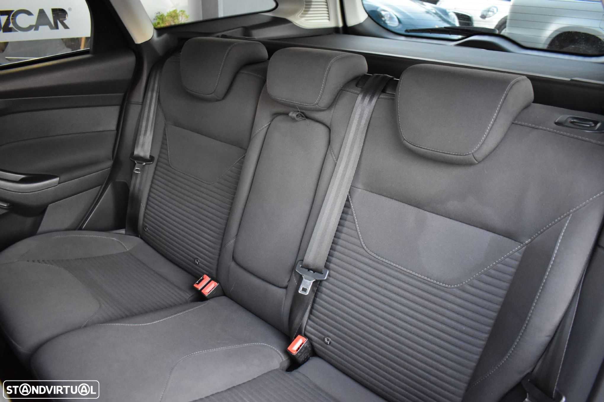 Ford Focus SW 1.5 TDCi Titanium - 14