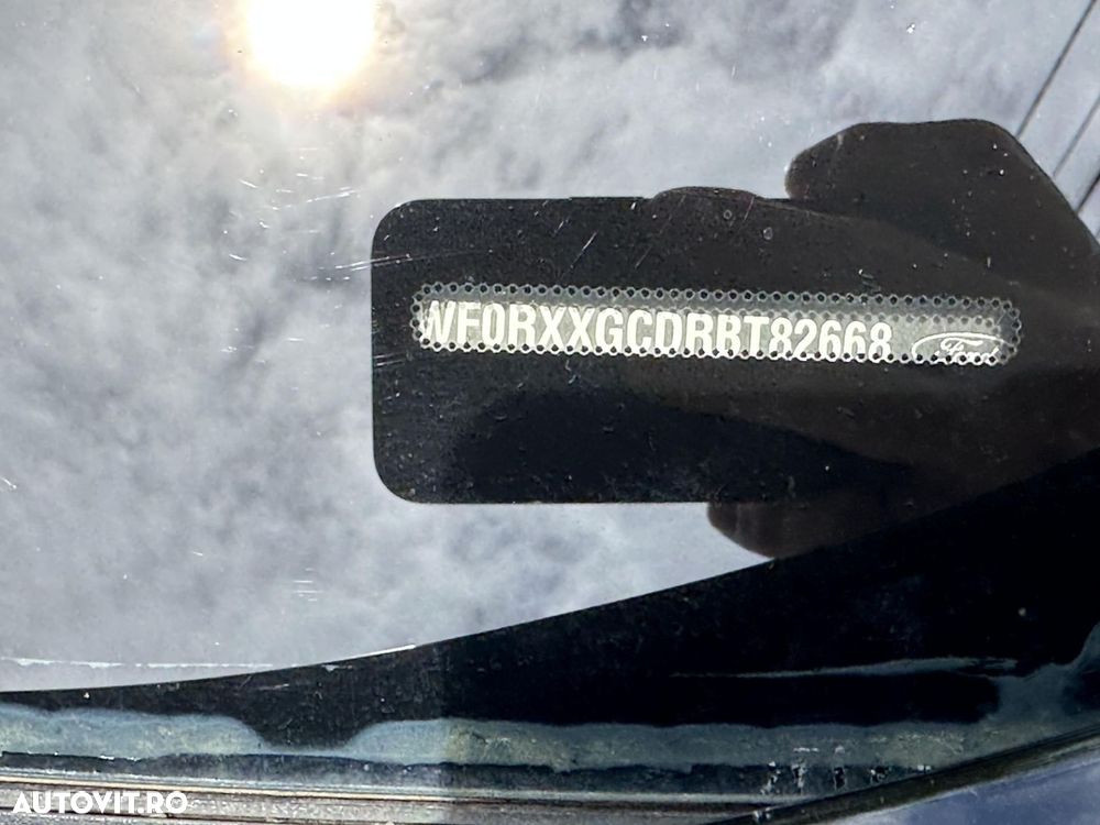 Ford Kuga 2.0 TDCi Titanium - 8