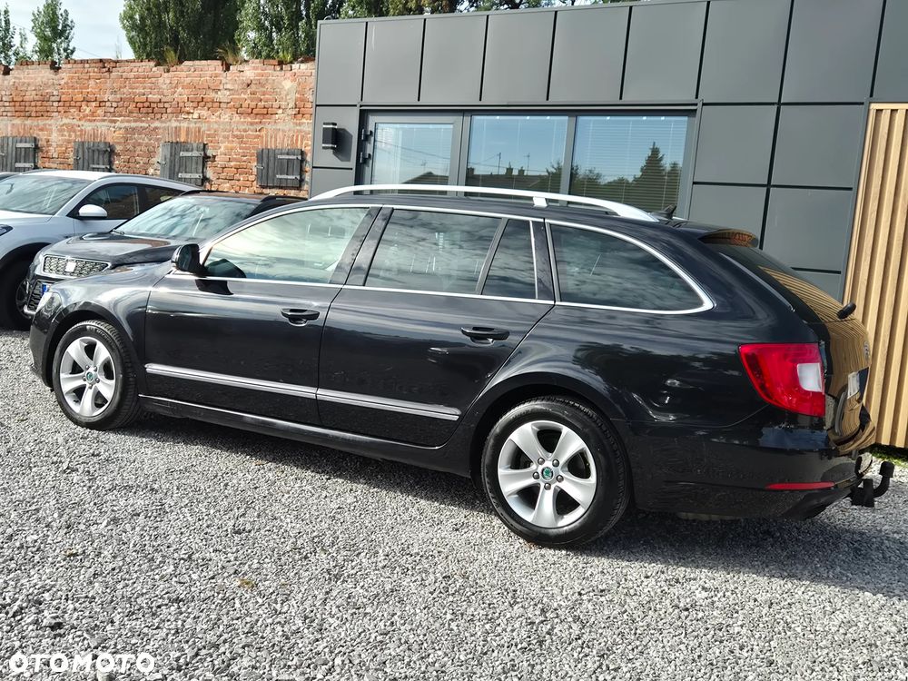 Skoda Superb 1.6 TDI Elegance Greenline - 8