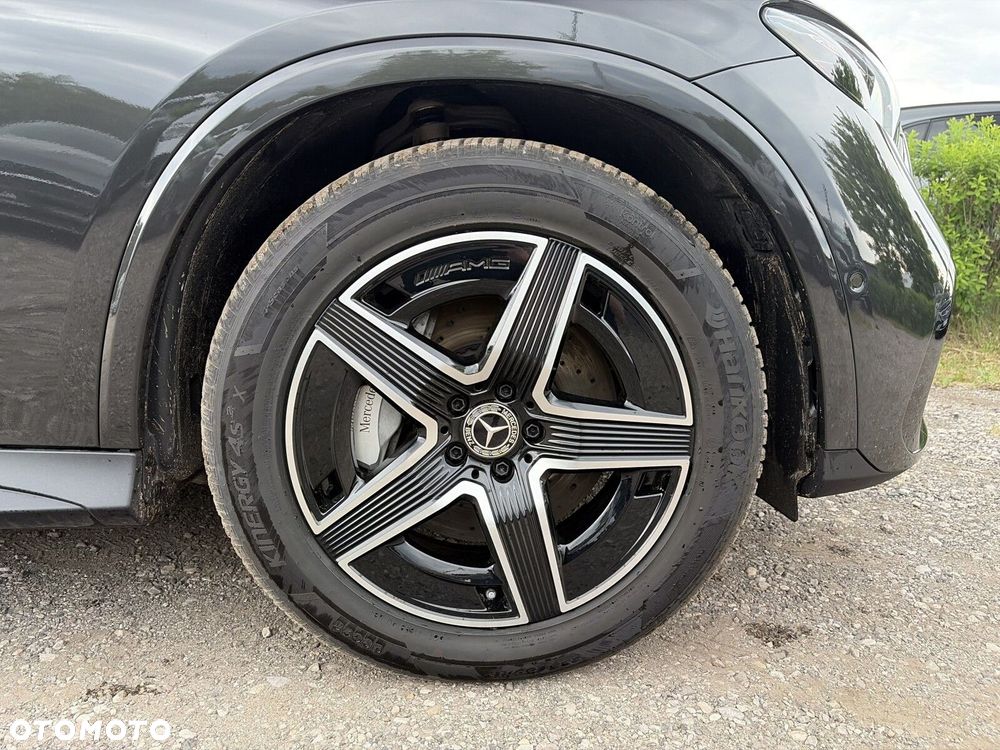 Mercedes-Benz GLC - 16