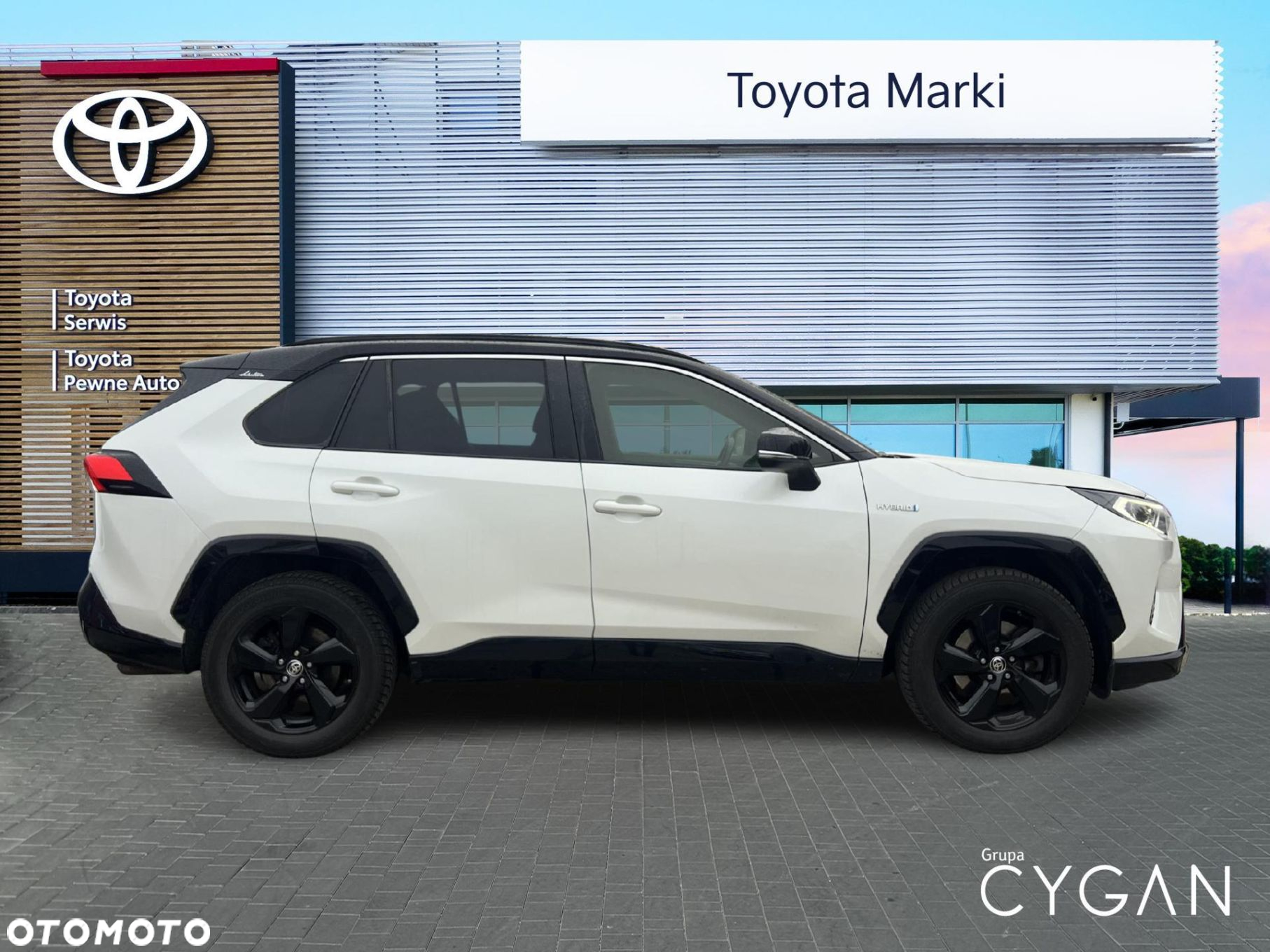 Toyota RAV4 - 6