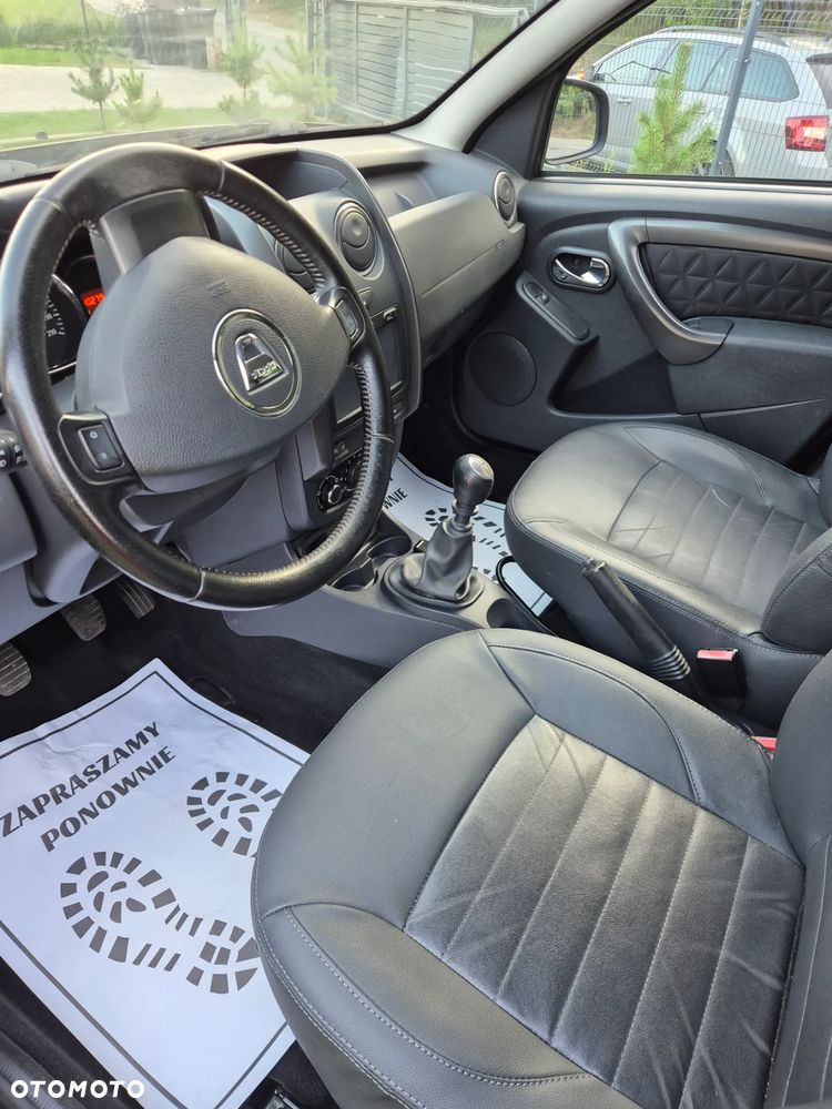 Dacia Duster TCe 125 4x2 Celebration - 28