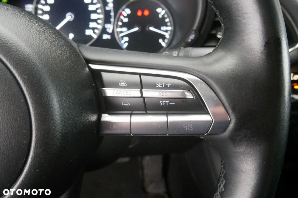 Mazda 3 2.0 mHEV Kanjo - 23