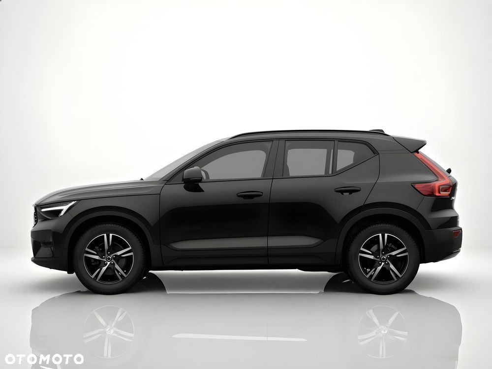Volvo XC 40 B3 Plus Dark - 9