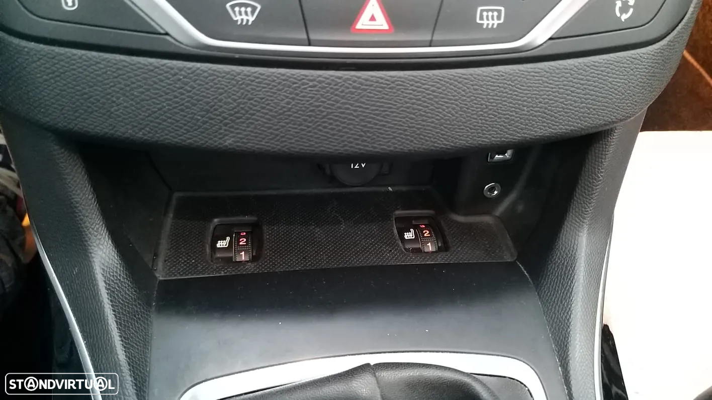 Peugeot 308 BlueHDi 180 EAT6 GT - 12