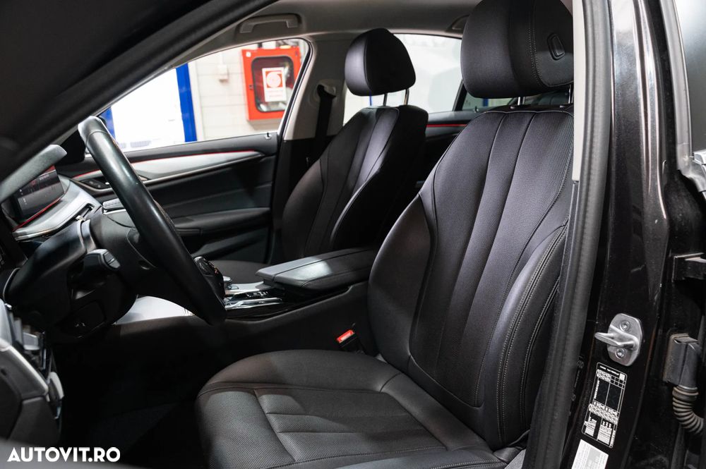 BMW Seria 5 520d Aut. Luxury Line - 5