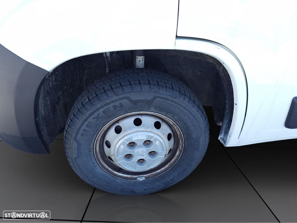 Peugeot Boxer Furgón Diesel 335 L4H4 - 9