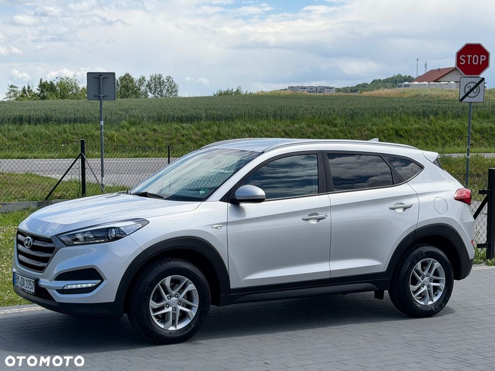 Hyundai Tucson blue 1.6 GDi 2WD Passion - 11