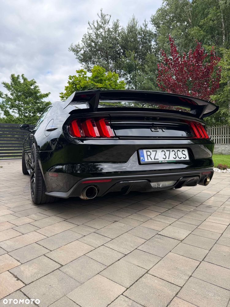 Ford Mustang 5.0 V8 Black Edition - 6