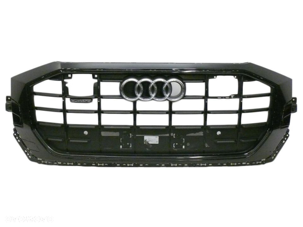 ATRAPA GRILL AUDI Q8 4M8 S-LINE