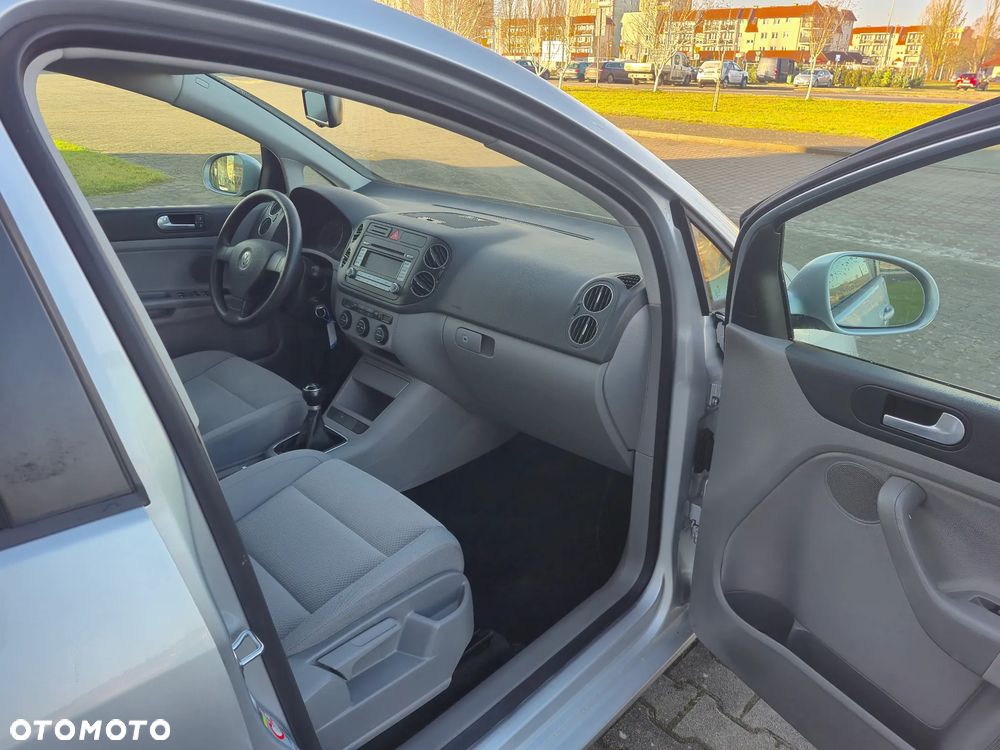 Volkswagen Golf Plus - 20