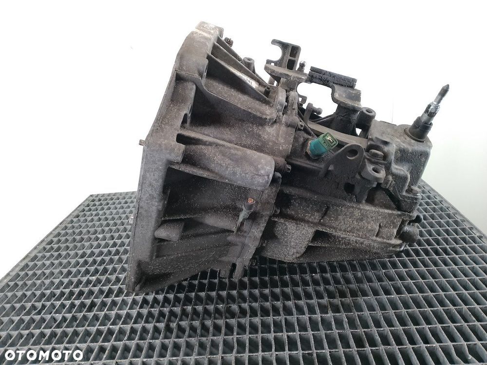 SKRZYNIA BIEGÓW MANUALNA RENAULT MEGANE II TL4K9KX 1.5 DCI - 4