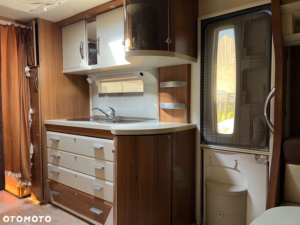 Hobby PREMIUM 610 2013r. I inne Fendt DIAMANT 590 i LMC kondor 650 i Caravelair PRESTIGE 610 i Dethlefs EMOTION 700 i Tabbert VIVALDI 450 i Caravelair RUBIS 395 - 5