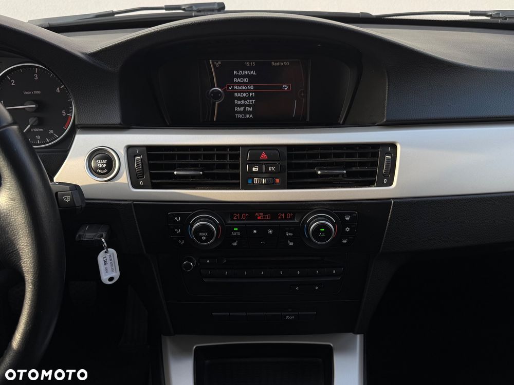 BMW Seria 3 320d DPF - 20