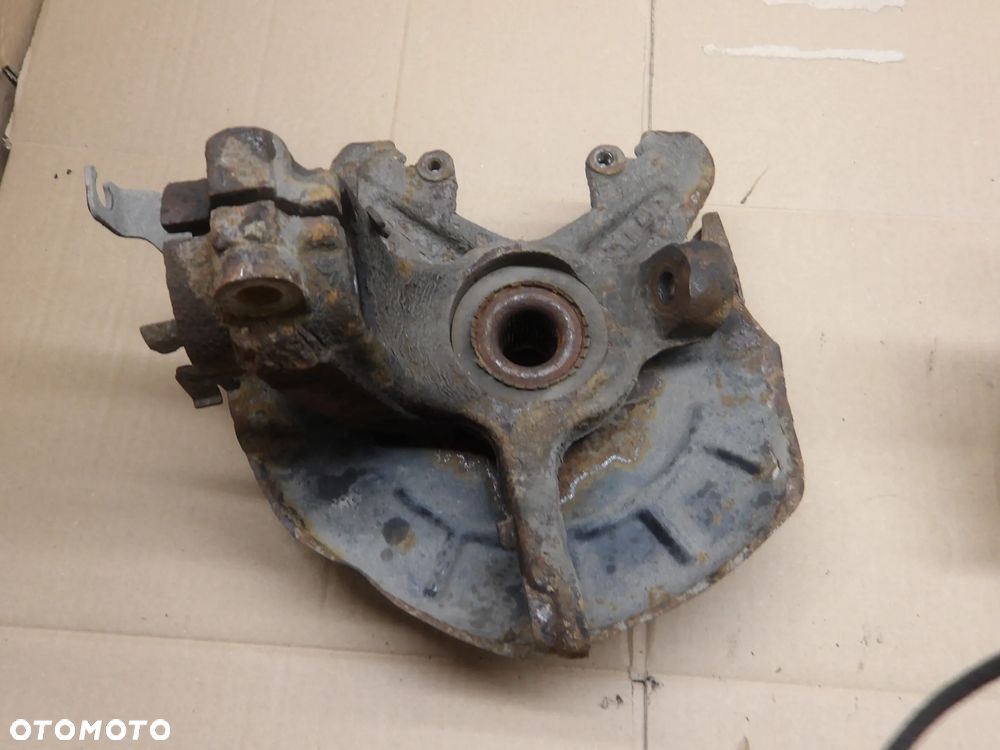 SKODA FABIA II 07-10 1.2B ZWROTNICA PIASTA PRAWA LEWA PRZÓD PRZEDNIA - 5