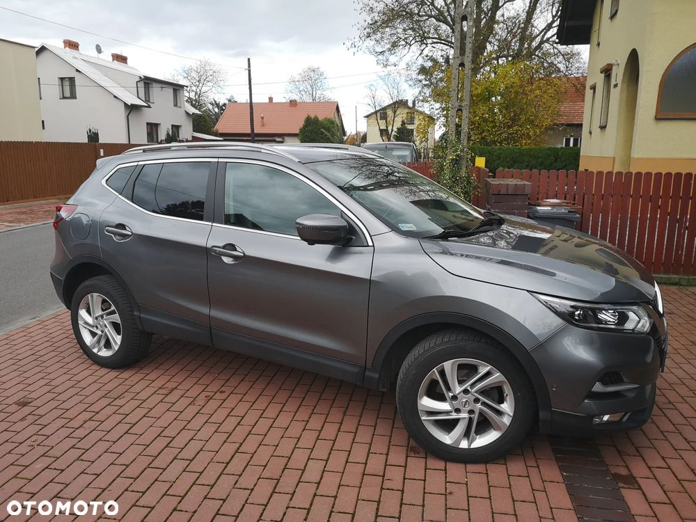 Nissan Qashqai 1.7 dCi 4x4 Tekna - 3
