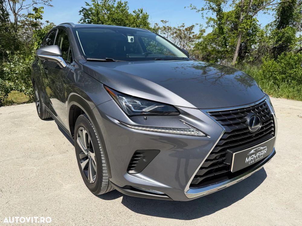 Lexus Seria NX - 9