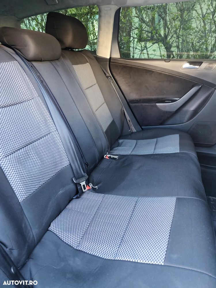 Volkswagen Passat 2.0 TDI Highline - 3