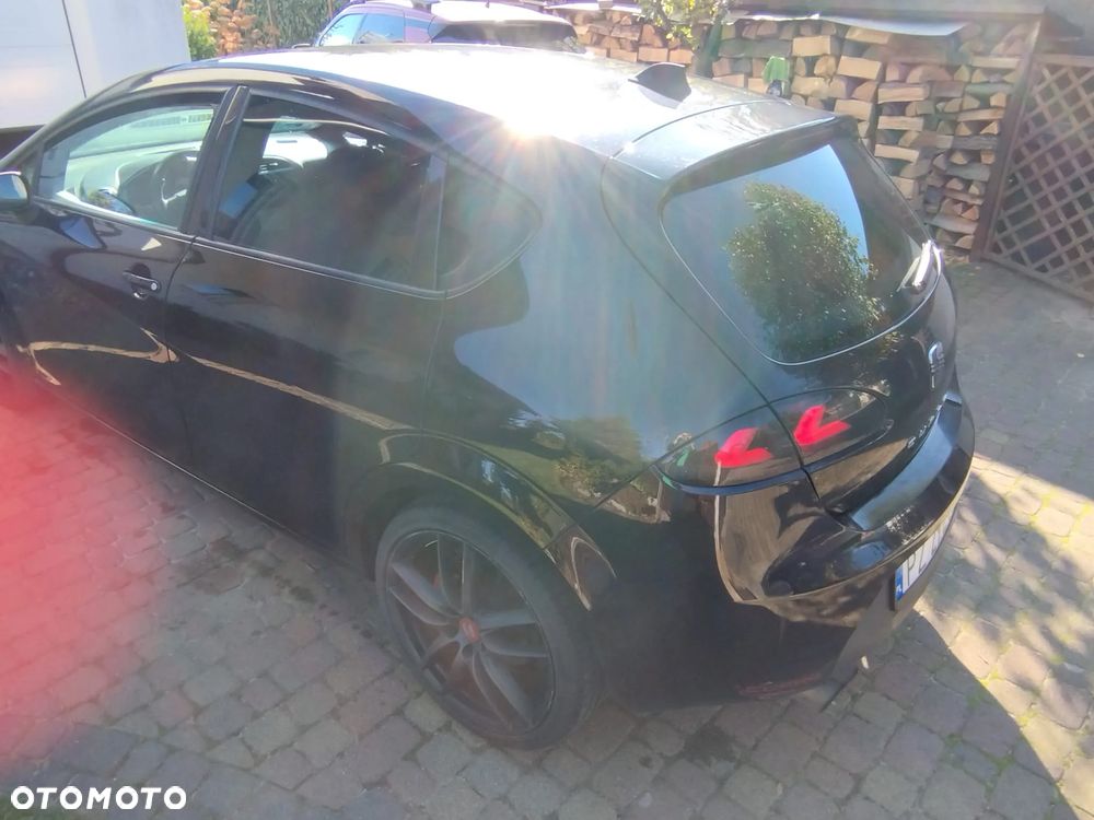 Seat Leon ver-2-0-tsi-cupra - 25