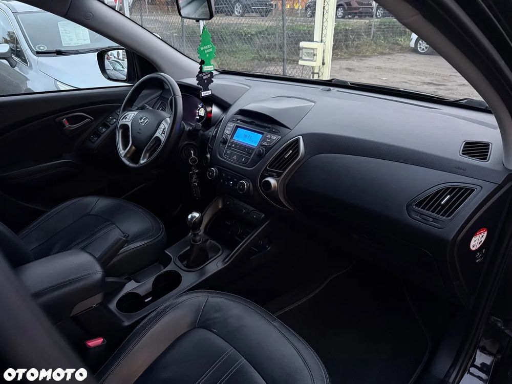 Hyundai ix35 - 25