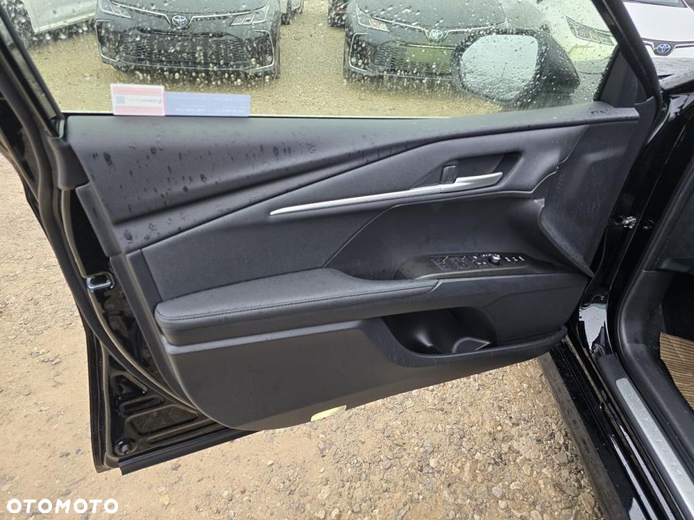 Toyota Camry 2.5 Hybrid Dynamic Force Prestige e-CVT - 12