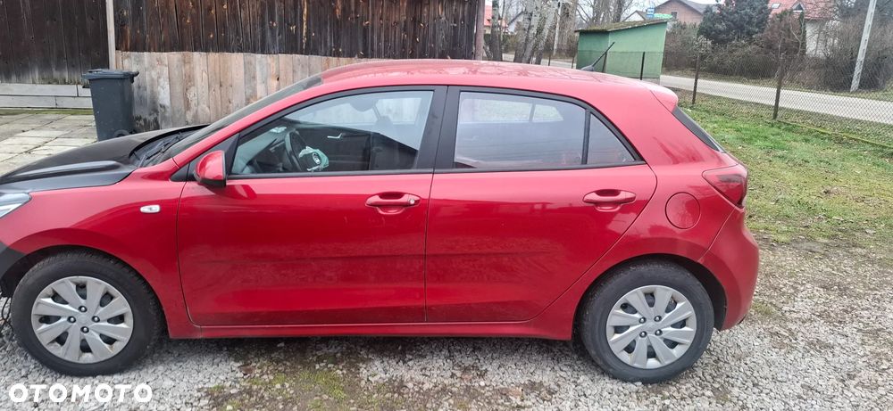 Kia Rio - 2