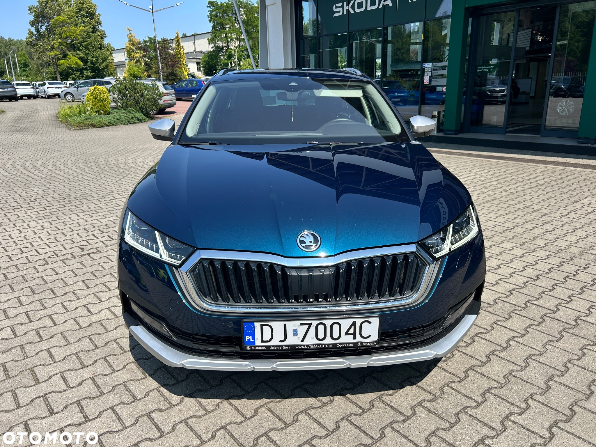 Skoda Octavia 2.0 TSI 4x4 Scout DSG - 8