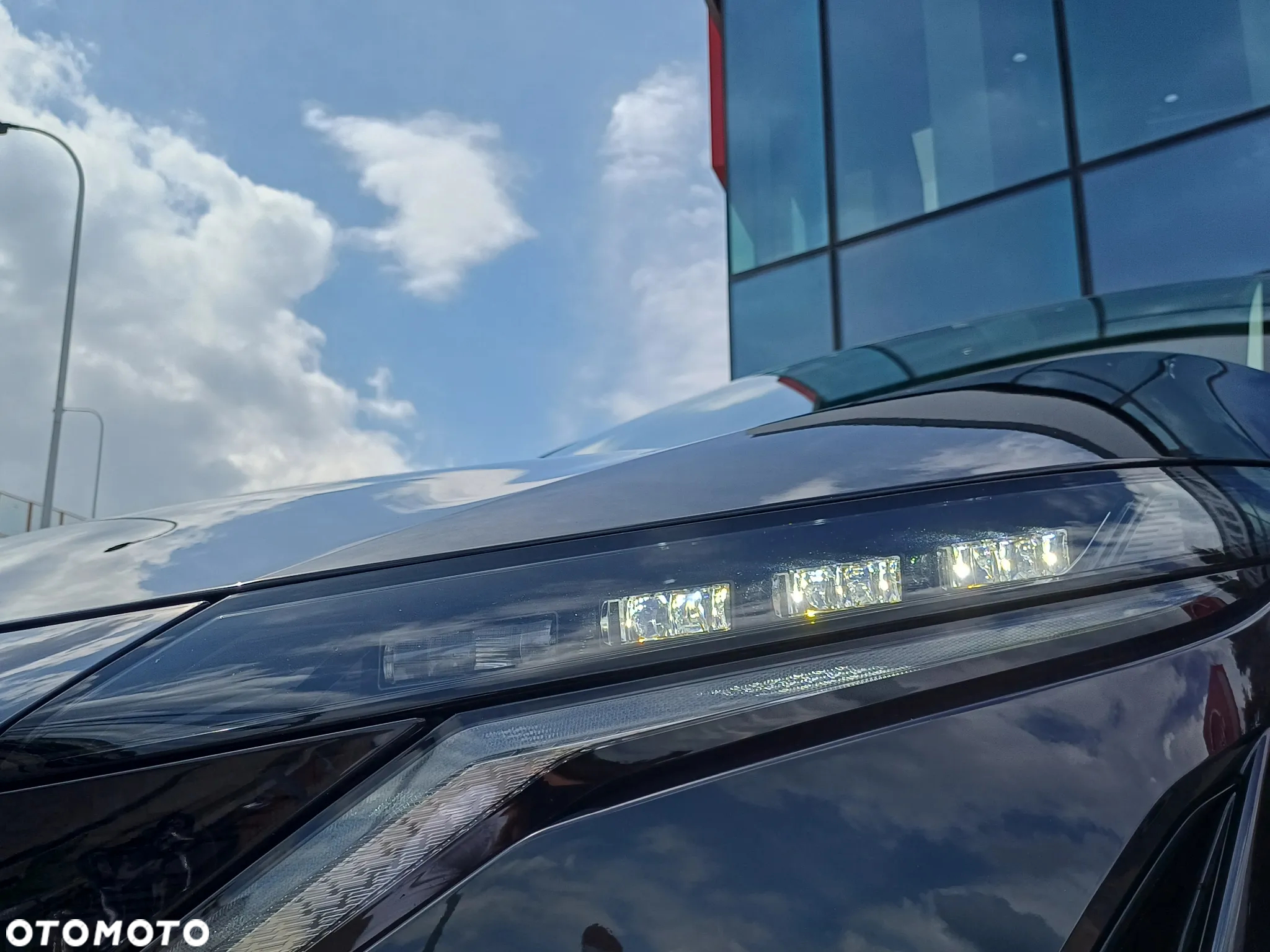 Nissan Ariya 87kWh E-4orce Evolve - 8