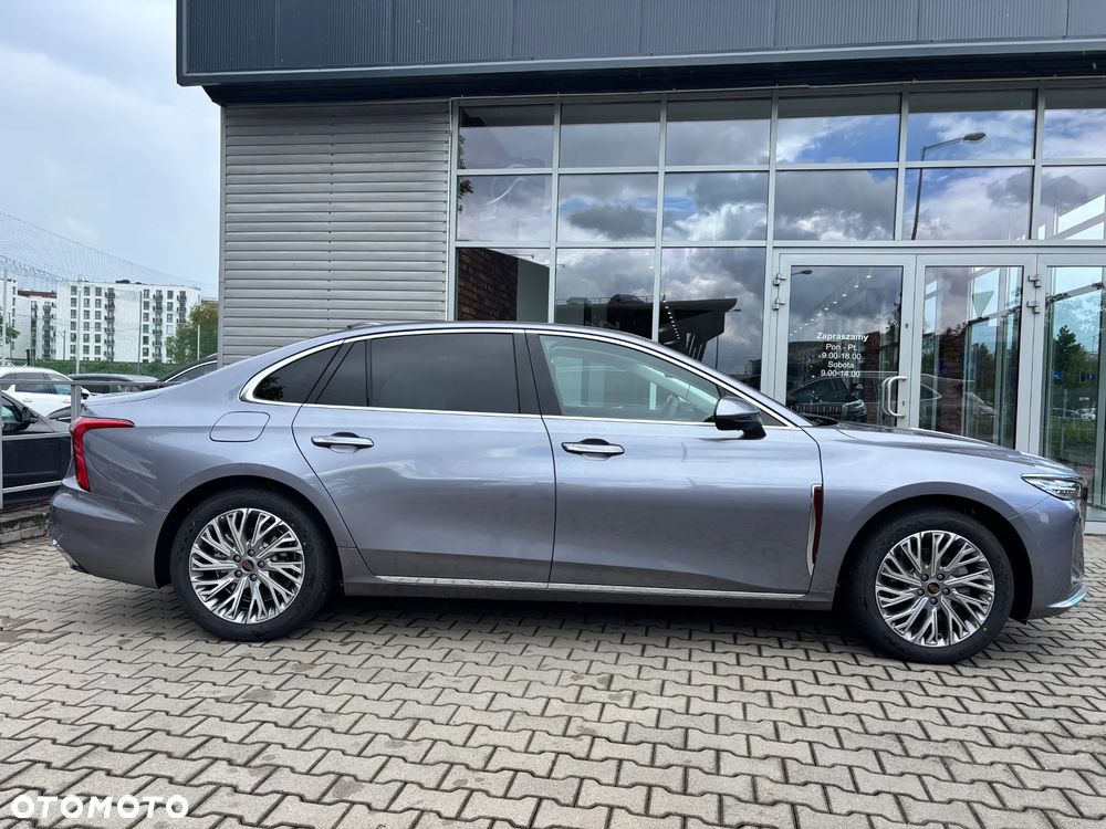 Hongqi H5 2.0T Deluxe - 7