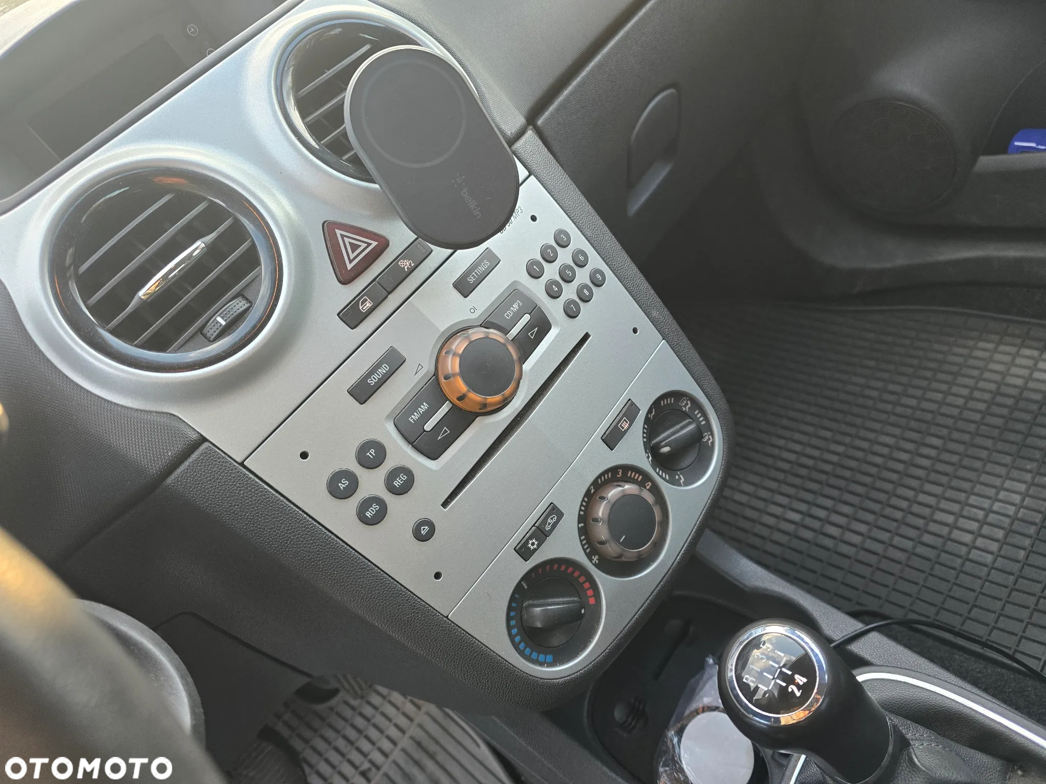 Opel Corsa - 8