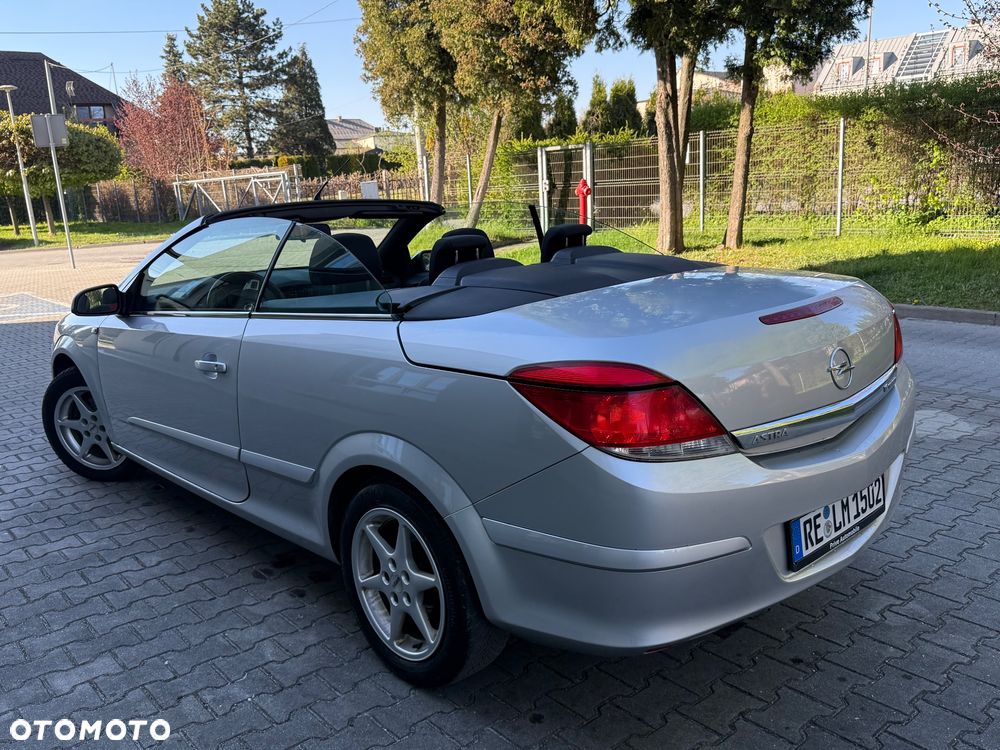 Opel Astra 1.6 Catch me - 2