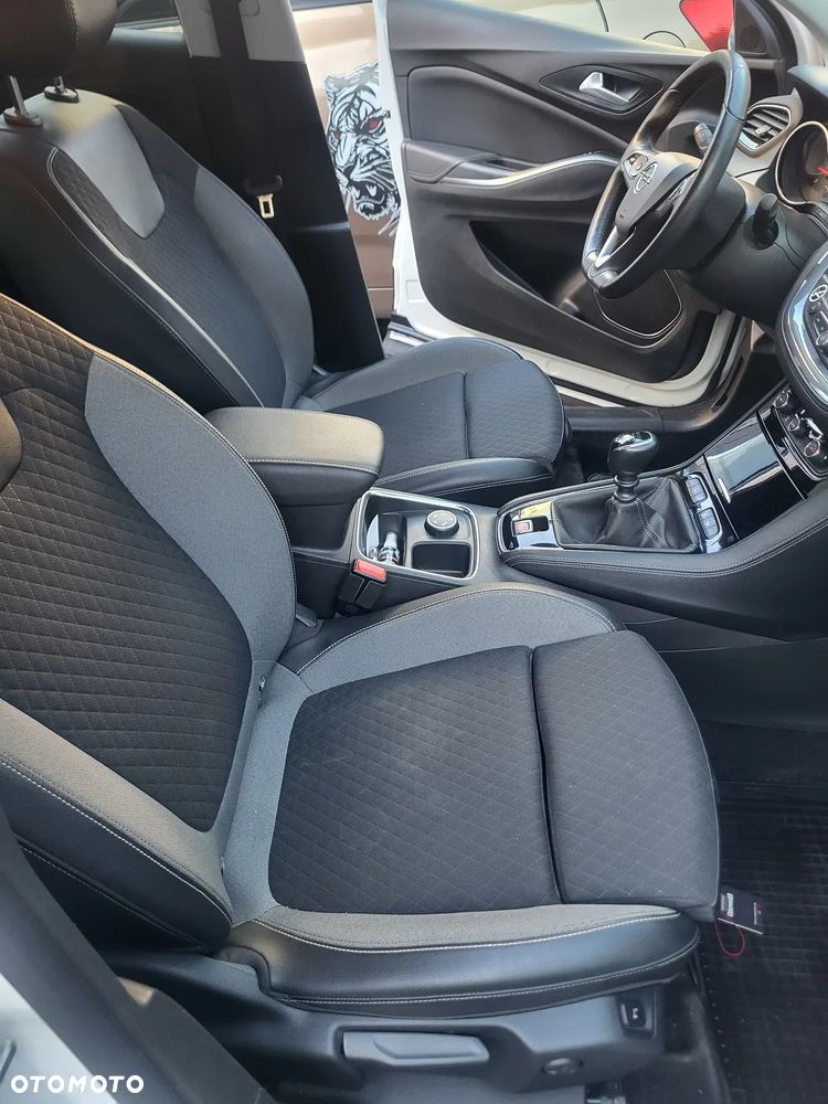 Opel Grandland X 1.2 T GPF Elegance Business Pack S&S - 13