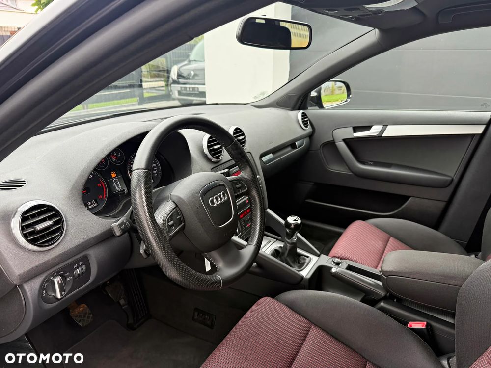 Audi A3 Sportback 2.0 TDI DPF Prime Line - 27