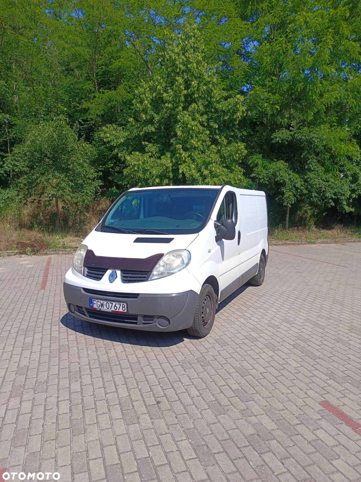 Renault Trafic 2.0 DCI - 1