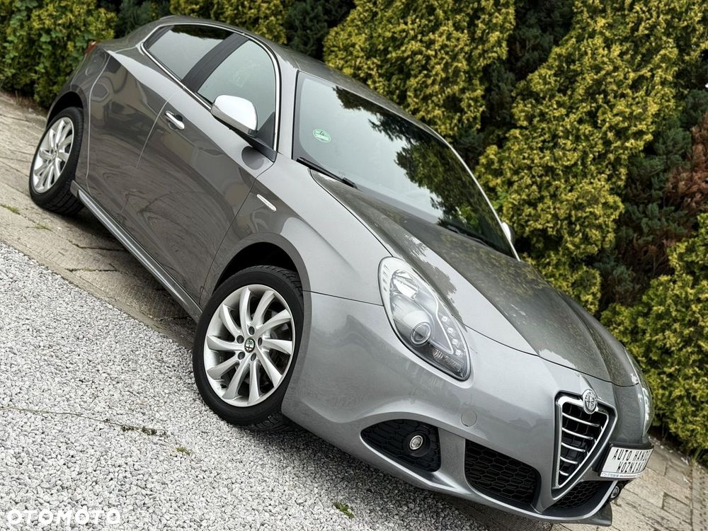 Alfa Romeo Giulietta - 1