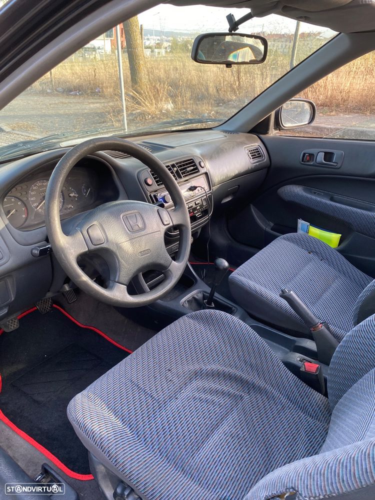 Honda Civic 1.4i S - 6