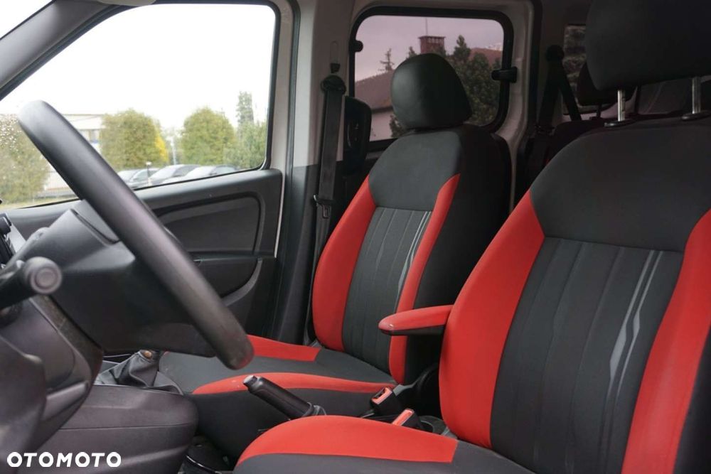 Fiat Doblo - 10