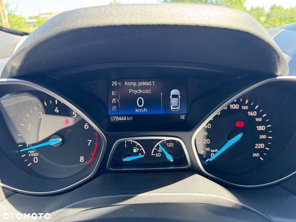 Ford Kuga 1.5 EcoBoost 2x4 ST-Line - 23