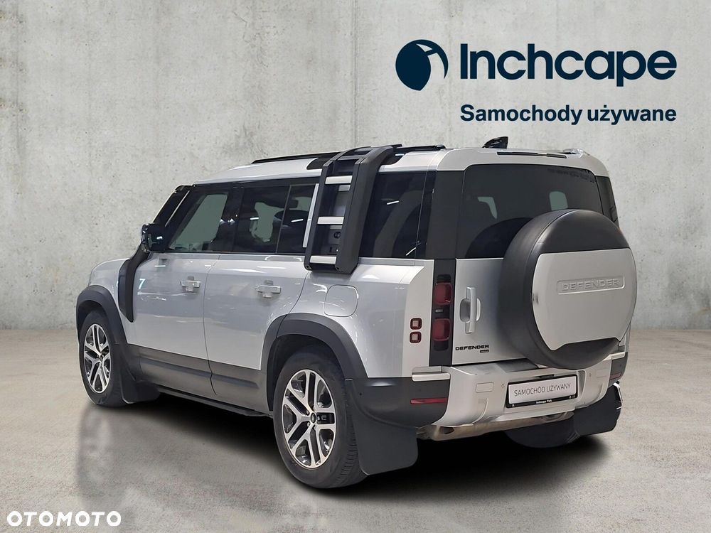 Land Rover Defender - 3