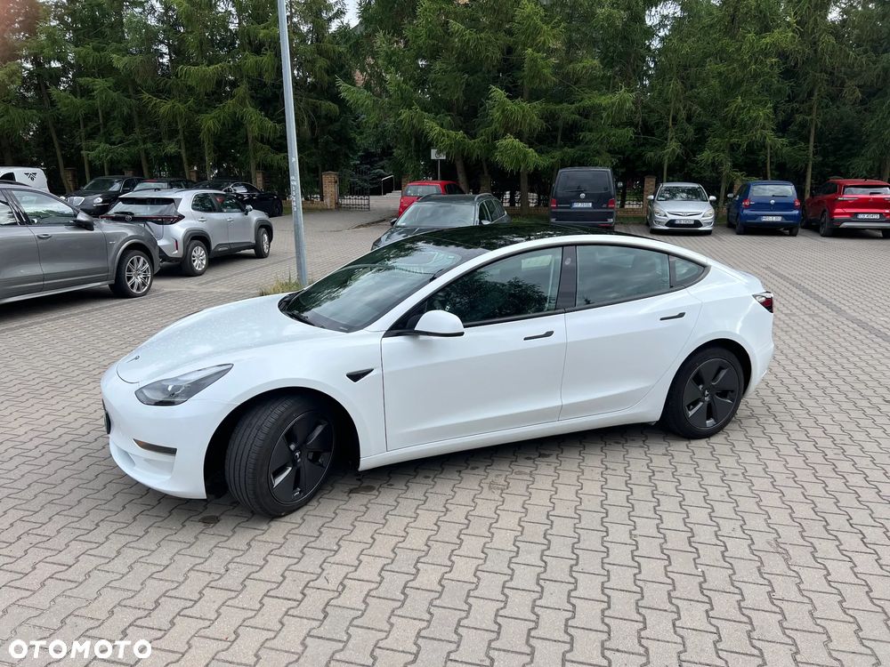 Tesla Model 3 Standard Reichweite Plus Hinterradantrieb - 1
