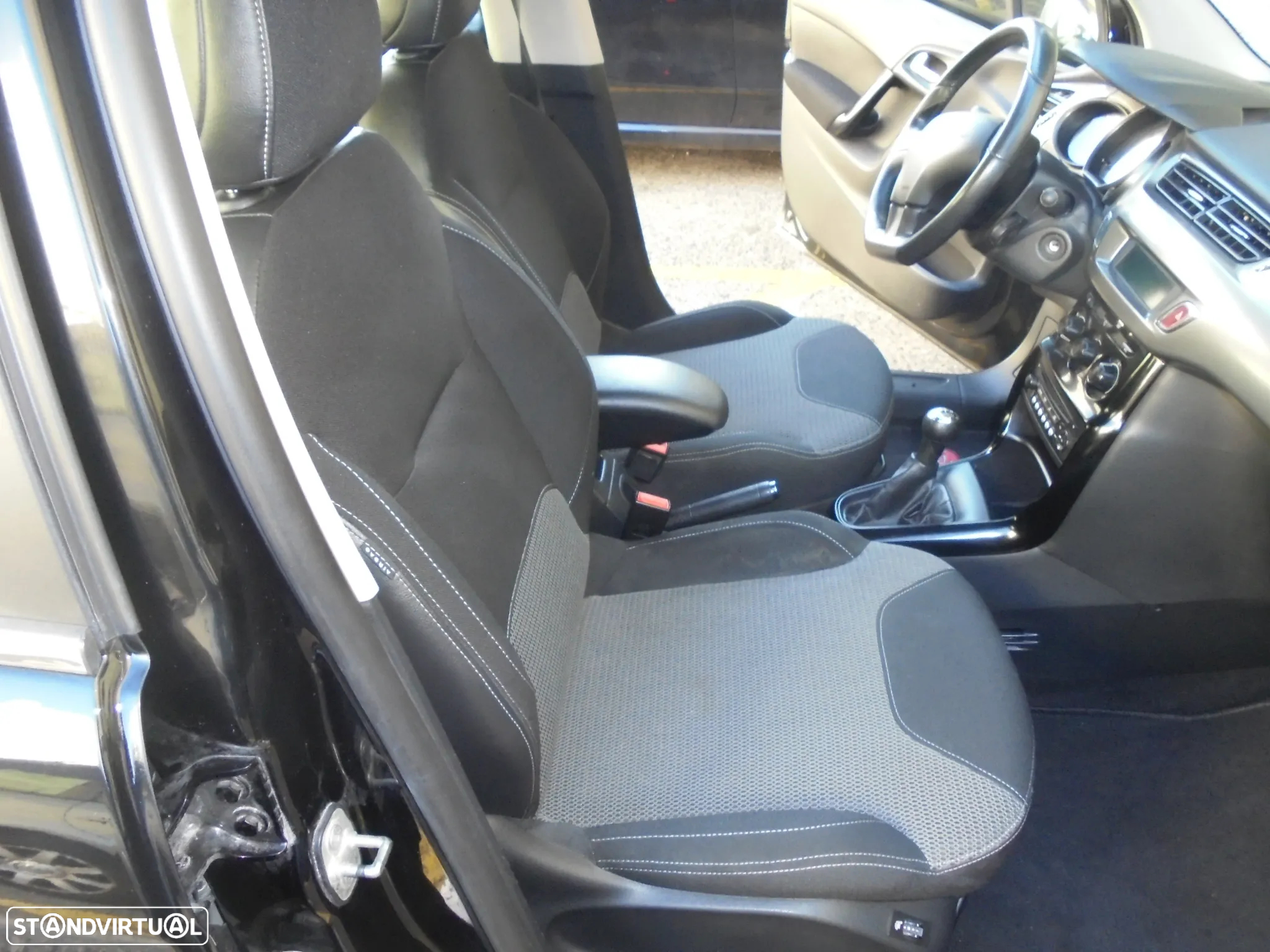 Citroën C3 1.2 PureTech Elle - 17