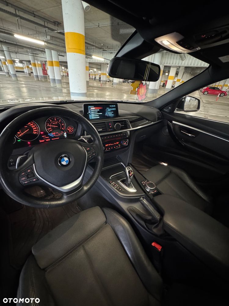 BMW Seria 3 320d xDrive Sport Line - 6