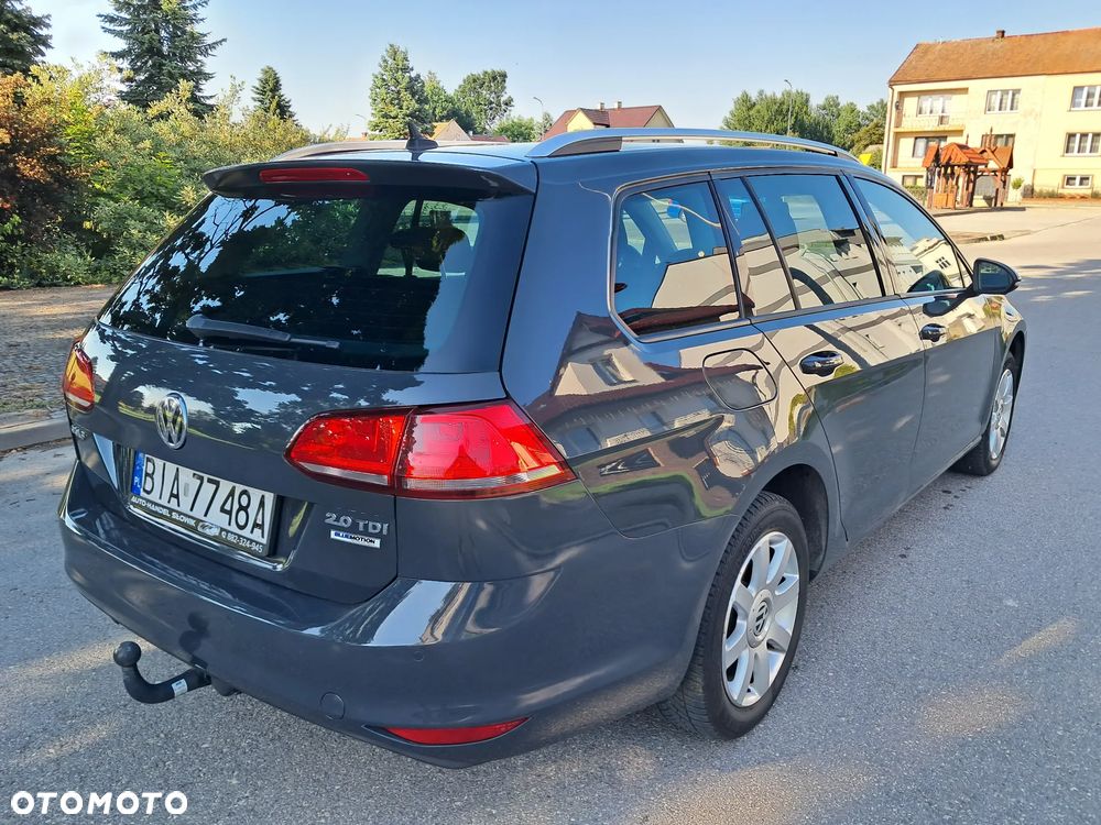 Volkswagen Golf 2.0 BlueTDI Highline - 12