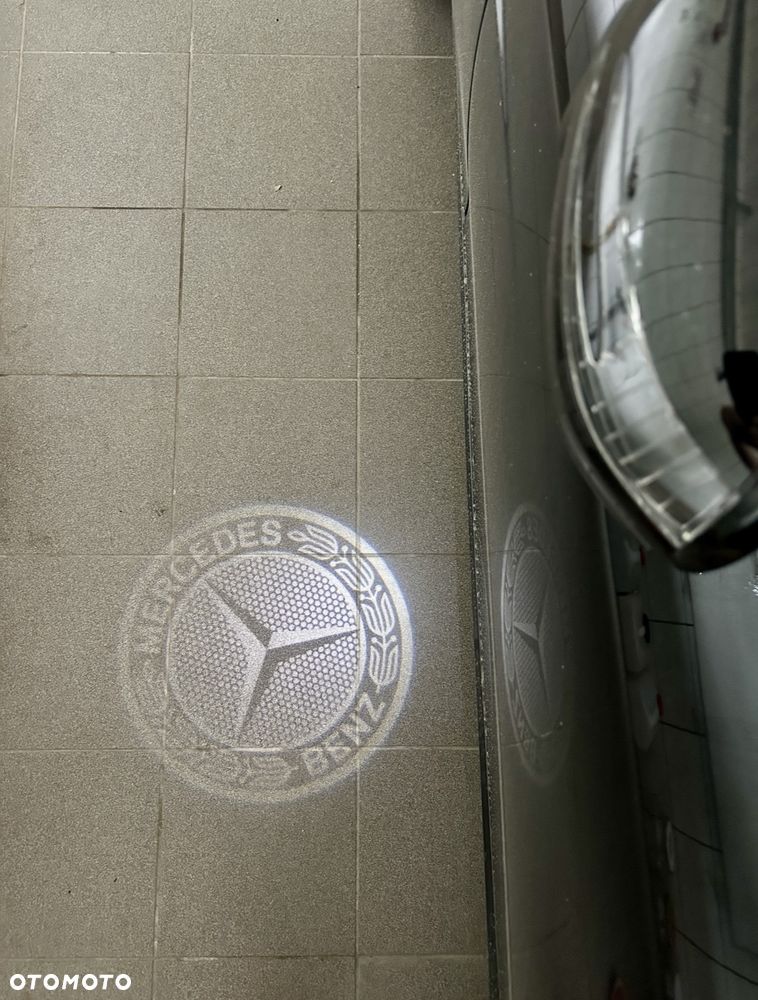 Mercedes-Benz SLC AMG 43 9G-TRONIC - 23